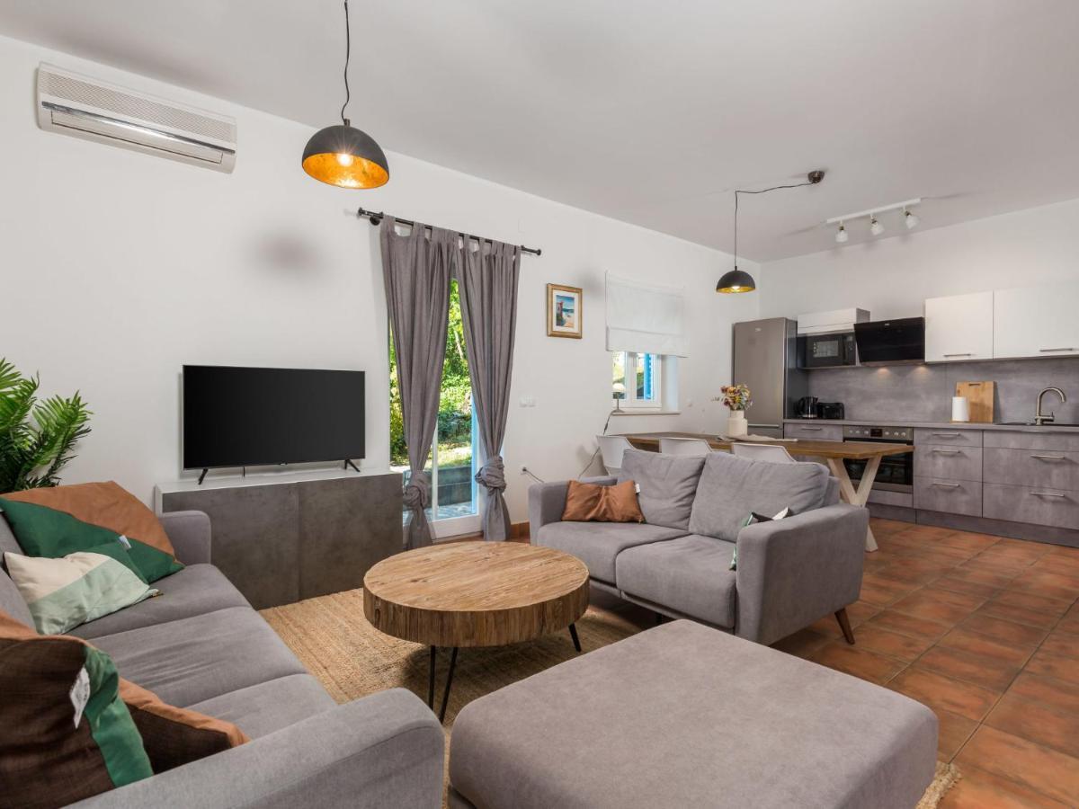 Holiday Home Casa Albertina-2 By Interhome Martina Экстерьер фото