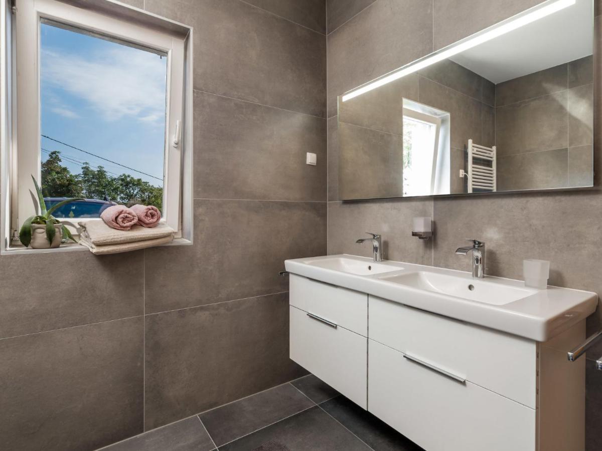 Holiday Home Casa Albertina-2 By Interhome Martina Экстерьер фото